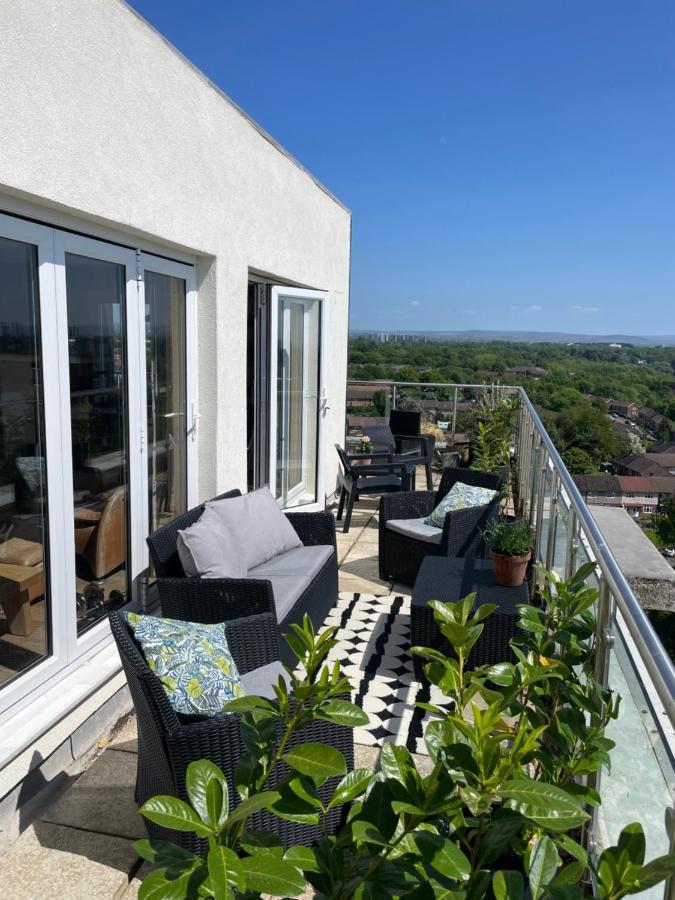 3 Bedroom Penthouse Apartment Manchester Exterior photo
